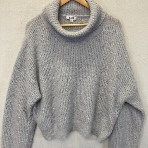 525 Slouchy Cropped Turtleneck Sweater Womens XL Gray Knit Fuzzy Oversized Beach - Picture 3 of 12